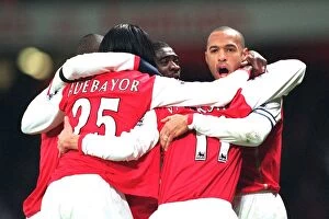 Images Dated 22nd January 2007: Robin van Persie celebrates scoring Arsenals 1st goal with Emmanuel Adebayor