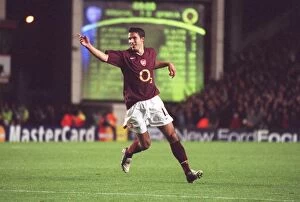 Images Dated 3rd November 2005: Robin van Persie celebrates scoring Arsenals 2nd goal (his 1st)