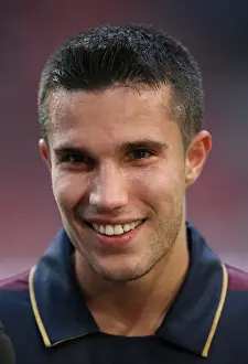 Robin van Persie Leads Arsenal to 2:1 Victory over Lazio at Amsterdam Tournament