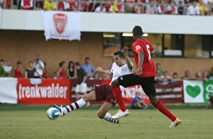Robin van Persie scores the 3rd Arsenal goal