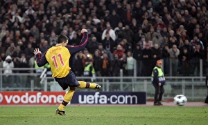AS Roma V Arsenal 2008-9 Prints: Robin van Persie scores for Arsenal from the penalty