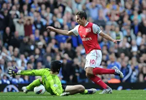Robin van Persie Scores the Rivalry Goal: Van Persie Outshines Cech in the Premier League Clash, October 2011