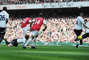 Arsenal V Tottenham 2011-12 Prints: Robin van Persie Scores the Second Goal: Arsenal vs. Tottenham, Premier League 2011-12