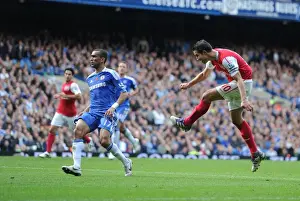 Robin van Persie Scores Stunner: Arsenal's 5-Goal Thrashing of Chelsea (2011-12)