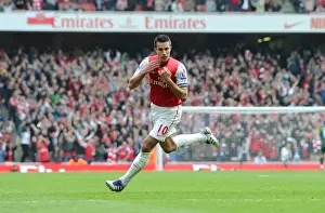 Arsenal V Sunderland 2011-12 Prints: Robin van Persie's Brace: Arsenal's 2-1 Victory Over Sunderland in the Premier League