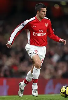 Robin van Persie's Brilliant Performance: Arsenal's 4-0 FA Cup Victory over Cardiff City