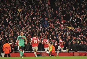 Robin van Persie's Epic Goal: Arsenal Tops Barcelona 2-1 in Champions League