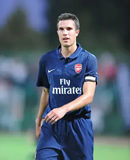 Robin van Persie's Explosive Arsenal Debut: 5-0 Crushing of Szombathelyi