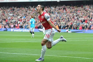 Robin van Persie's Goal Celebration: Arsenal vs. Sunderland, Premier League 2011-12