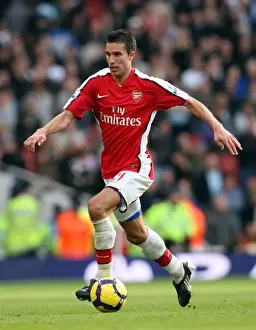 Robin van Persie's Hat-Trick: Arsenal's 3-0 Victory Over Tottenham (31/10/09)