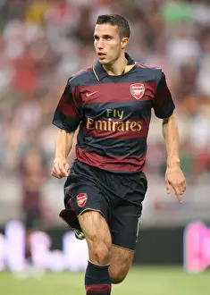 Robin van Persie's Stunner: Arsenal's Victory over Lazio at Amsterdam ArenA (2007)