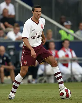 Robin van Persie's Thrilling Debut: Arsenal's 1-0 Victory over Salzburg, 2007