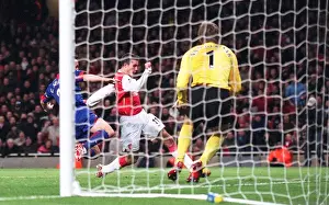 Robin van Persie's Thrilling Goal: Arsenal Takes the Lead over Manchester United, FA Premiership, Emirates Stadium (2007)