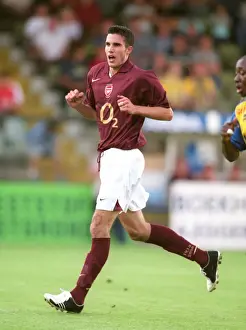 Robin van Persie's Unforgettable Performance: Arsenal's Thrilling 3-3 Draw against Beveren, 2005
