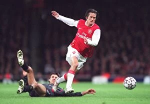 Images Dated 2nd November 2006: Rosicky vs. Semberas: Stalemate at Emirates in Champions League Group G