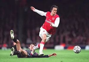 Rosicky vs. Semberas: Stalemate at Emirates in Champions League Group G