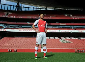 Ryo Miyaichi (Arsenal). Arsenal 1st Team Photocall. Emirates Stadium, 7 / 8 / 14. Credit