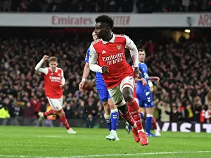 Saka Scores First: Arsenal's Victory over Everton in the Premier League