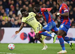 Saka vs. Kouyate: Intense Clash at Selhurst Park, Premier League 2021-22