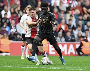 Saka vs Perraud: Battle at St. Mary's - Southampton vs Arsenal, 2022-23 Premier League