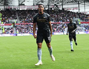 Saliba Scores First Arsenal Goal: Brentford vs. Arsenal, Premier League 2022-23