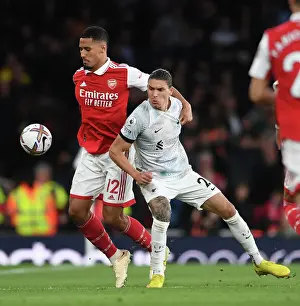 Saliba vs. Nunez: A Premier League Showdown at the Emirates (2022-23)