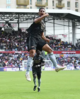 Saliba's Stunner: Arsenal Secure Victory Against Brentford in Exciting Premier League Clash