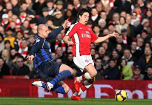 Samir Nasri (Arsenal) Alan Hutton (Sunderland). Arsenal 2:0 Sunderland Samir Nasri (Arsenal) Alan Hutton (Sunderland). Arsenal 2:0 Sunderland