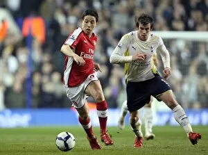 Tottenham Hotspur v Arsenal 2009-10 Collection: Samir Nasri (Arsenal) Gareth Bale (Tottenham). Tottenham Hotspur 2: 1 Arsenal