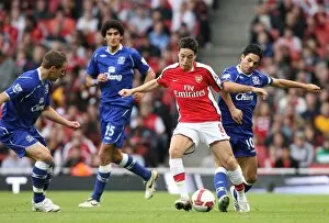 Images Dated 18th October 2008: Samir Nasri (Arsenal) Mikel Arteta and Phil Kagielka (Everton)