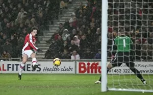 Hull City v Arsenal 2008-9 Collection: Samir Nasri shoots past Boaz Myhill to score the 2nd Arsenal goal