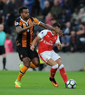Sanchez vs. Huddlestone: A Premier League Clash at Hull City, 2016-17