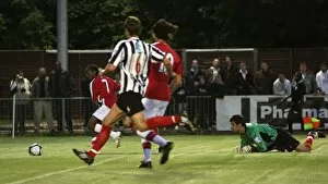 Images Dated 28th July 2009: Sanchez Watt rounds Chris Tardiff (Maidenhead) to score Arsenals 2nd goal