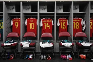 Behind the Scenes: Arsenal FC's Pre-Season Training at Colorado Rapids Dicks Sporting Goods Park - A Peek into the Changing Room