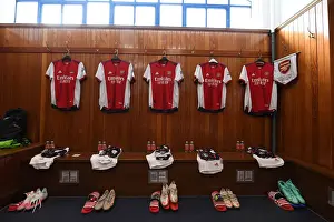 Glasgow Rangers V Arsenal 2021-22 Prints: Behind the Scenes: Arsenal's Pre-Season at Ibrox Stadium - The Arsenal Changing Room