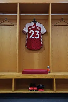 Behind the Scenes: David Luiz's Arsenal Changing Room Moment before Arsenal vs. Watford (2019-20)