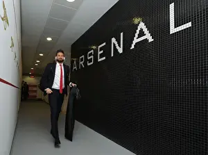 Arsenal V Norwich City 2015-16 Prints: Behind the Scenes: Olivier Giroud's Pre-Match Routine with Arsenal vs Norwich City (2015-16)
