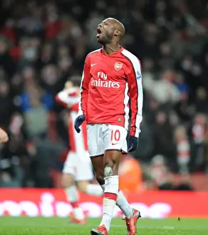 Arsenal V Manchester United 2009-10 Prints: Scholes Shines: Manchester United's Triumph Over Arsenal (31/10/2010) - Paul Scholes Outclasses William Gallas