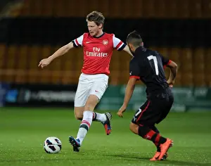 Sead Hajrovic (Arsenal) Dimitrios Siopis (Olympiacos). Arsenal U19 0: 0 Olympiacos U19