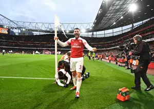Sead Kolasinac's Euphoria: Arsenal's Triumphant Third Goal Against Tottenham (2018-19)