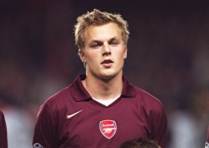 Arsenal v Ajax 2005-6 Collection: Sebastian Larsson (Arsenal). Arsenal 0: 0 Ajax