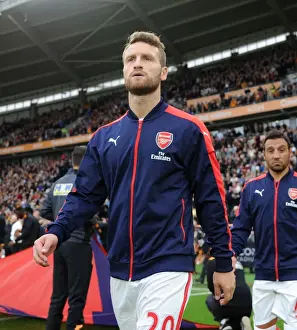 Shkodran Mustafi: Arsenal's Unyielding Defender at Hull City (2016-17)