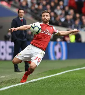 Shkodran Mustafi Focused Amidst Rivalry: Tottenham Hotspur vs Arsenal FC, Premier League 2018-19
