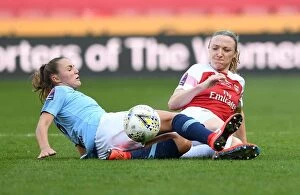 Arsenal v Manchester City - Continental Cup Final 2019 Collection: Showdown in the Midfield: Quinn vs. Walsh - Arsenal Women vs