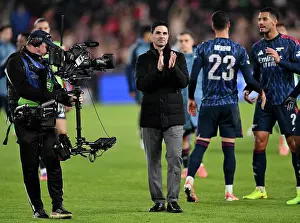 Slavia Prague V Arsenal 2025-26 Prints: SK Slavia Praha v Arsenal FC - UEFA Champions League 2025/26 League Phase MD4