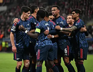 Slavia Prague V Arsenal 2025-26 Prints: SK Slavia Praha v Arsenal FC - UEFA Champions League 2025/26 League Phase MD4