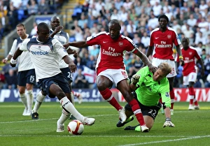 Bolton v Arsenal 2008-9 Collection: Soccer - Barclays Premier League - Bolton Wanderers v Arsenal - Reebok Stadium