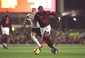 Campbell Sol Collection: Sol Campbell (Arsenal) Bobby Zamora (West Ham). Arsenal 2: 3 West Ham United