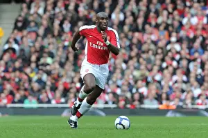 Arsenal V Wolverhampton Wanderers 2009-10 Prints: Sol Campbell's Game-Winning Goal: Arsenal 1-0 Wolverhampton Wanderers (Premier League)