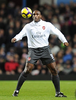 Sol Campbell's Stalemate: Arsenal vs. Aston Villa, Barclays Premier League, January 2010